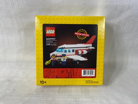 LEGO GWP Airplane Set 6629997 New Factory Sealed Free Keychain