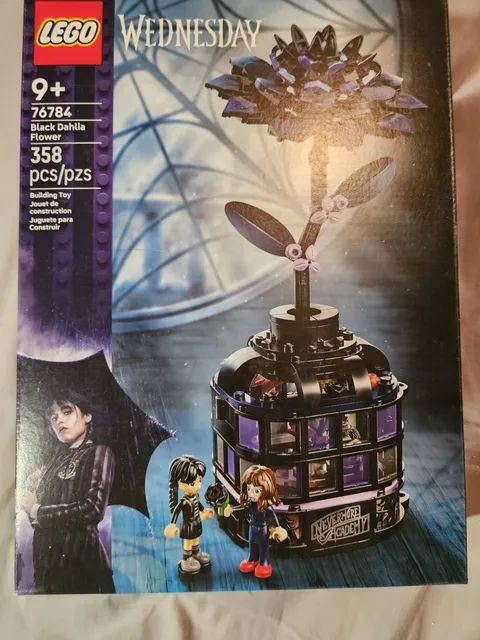 LEGO Wednesday 76784 Black Dahlia Flower NIB New in Hand