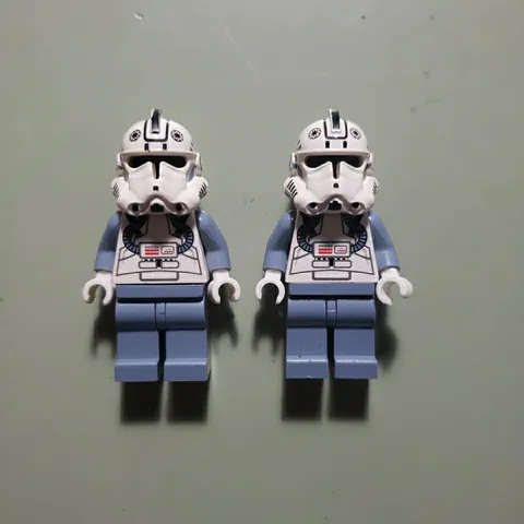 (2) Lego Star Wars Clone Trooper V-Wing Pilot Minifigure SW0118 Sets 6205 & 7259