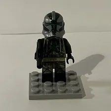 Lego Commander Gree Minifigure 75234