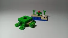 LEGO Minecraft Sea Turtle Figure w/ Beach Scene & Egg