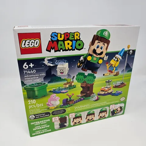 LEGO Super Mario: Adventures with Interactive Lego Luigi (71440) Box Damage