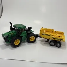 LEGO TECHNIC: John Deere 9620R 4WD Tractor (42136)