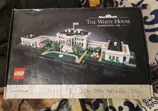 LEGO ARCHITECTURE: The White House (21054)
