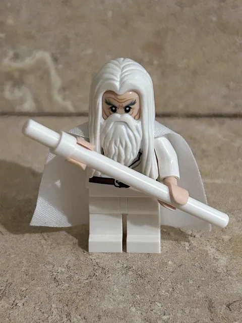 Lego Lord Of The Rings Black Gate Gandalf The White 79007 Minifigure LOR063