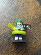Series 2 LEGO Batman Movie Minifigures Vacation Joker
