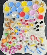 LEGO 120 Piece Minifigure Accessory Accessories Friends Food Kitchen Dishes Lot 