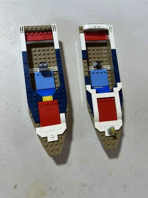 LEGO City De Luxe Boat - from 60222 Harbor Diving Yacht Set - two boats