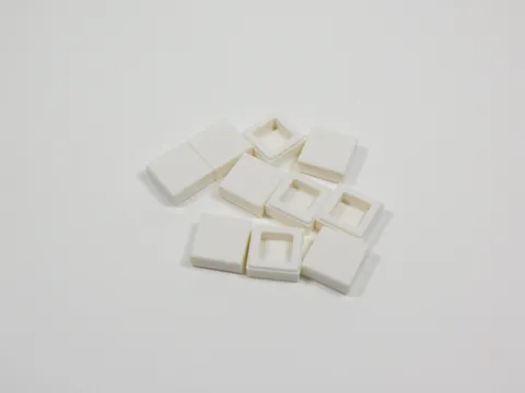 LEGO Lot of 10 White 1x1 Smooth Tiles Plates S4
