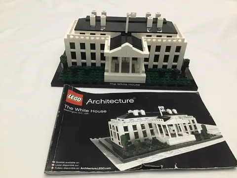 Lego: Architecture White House 21006 Complete  w/ Instructions