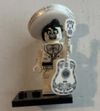 LEGO Disney Ernesto de la Cruz Minifigure dis066 71024 Guitar Sombrero LE