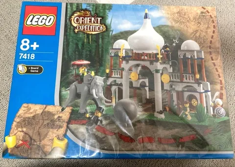 LEGO 7418 Adventurers: Scorpion Palace Orient Expedition Unopened