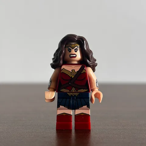 LEGO DC Super Heroes Wonder Woman Minifigure sh0221 From Sets 76046 76087