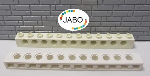 (J15/2/5) LEGO Technic 2 x 3895 Perforated Beam 1x12 White