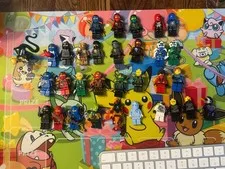 LEGO NINJAGO Ninja Minifigure Lot Figure (NO CRACKS , NO FAKES , 40 PLUS FIGS)