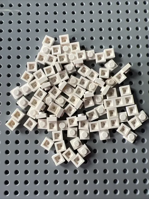 LEGO 3024 1x1 White Plates Mosaic Parts Bulk 95pcs