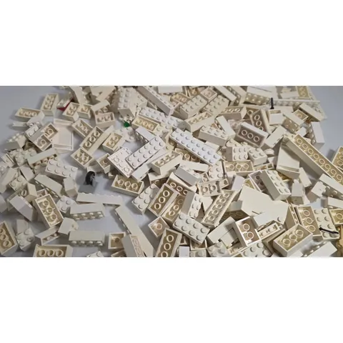 LEGO White Bricks Lot Minifigure Parts Wings Specialty Pieces Bulk 1.6 lb