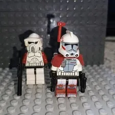 LEGO Star Wars Arc + ARF Clone Trooper Minifigures 9488