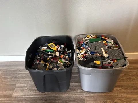 HUGE LEGO Bulk Lot 84lbs