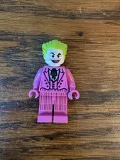 LEGO THE JOKER IN PINK SUIT FROM BATMAN MINIFIGURE WITH FREE SHIPPING