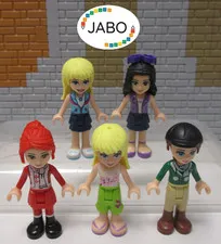 ( T10 / 1 / 4 ) Lego Friends 5 figures minifigures