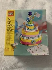 LEGO Seasonal: Birthday Set (40382)has A Crease At The Bottom Of Box See Pics