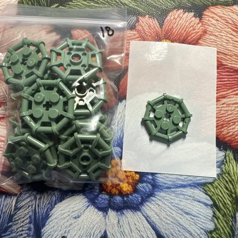 Lego Lot Of 18 Sand Green Parabolic Ring Rings  With Studs New City Part
