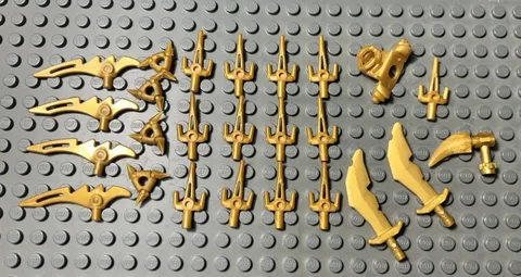 Lot Of 25 Lego Ninjago Gold Weapons And Accessories