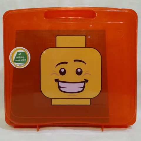 2013 LEGO Red Project Case 2856206 With LIGHT Green Baseplate 32x32 Stud (10")