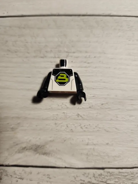 Lego Minifigure Torso Space Large Black Octagon with Lime Letter 'B' L01