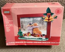 LEGO Christmas Picture Frame 40702 Limited Edition 209pc Set in Box (2023)