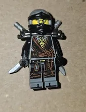 LEGO NINJAGO Hands of Time Cole Minifigure njo280