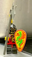 LEGO Dragon Master Minifigure  Castle Dragon Knight Yellow Plume