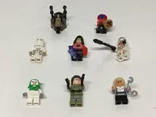 LEGO Star Wars 75366 Advent Calendar Minifigs Emporer, Leila, Ewok, Omego, Droid
