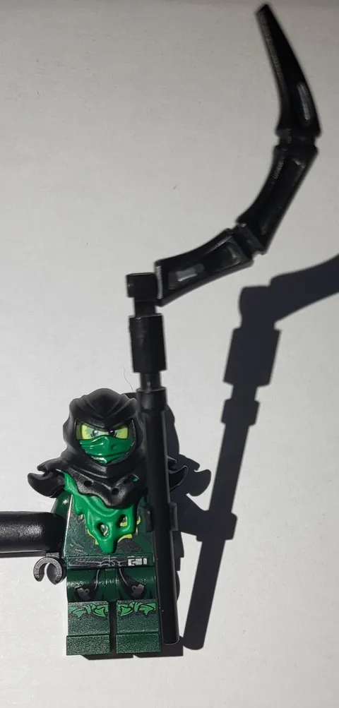 LEGO® Minifigure NINJAGO njo0154 Lloyd Possessed W/Weapon