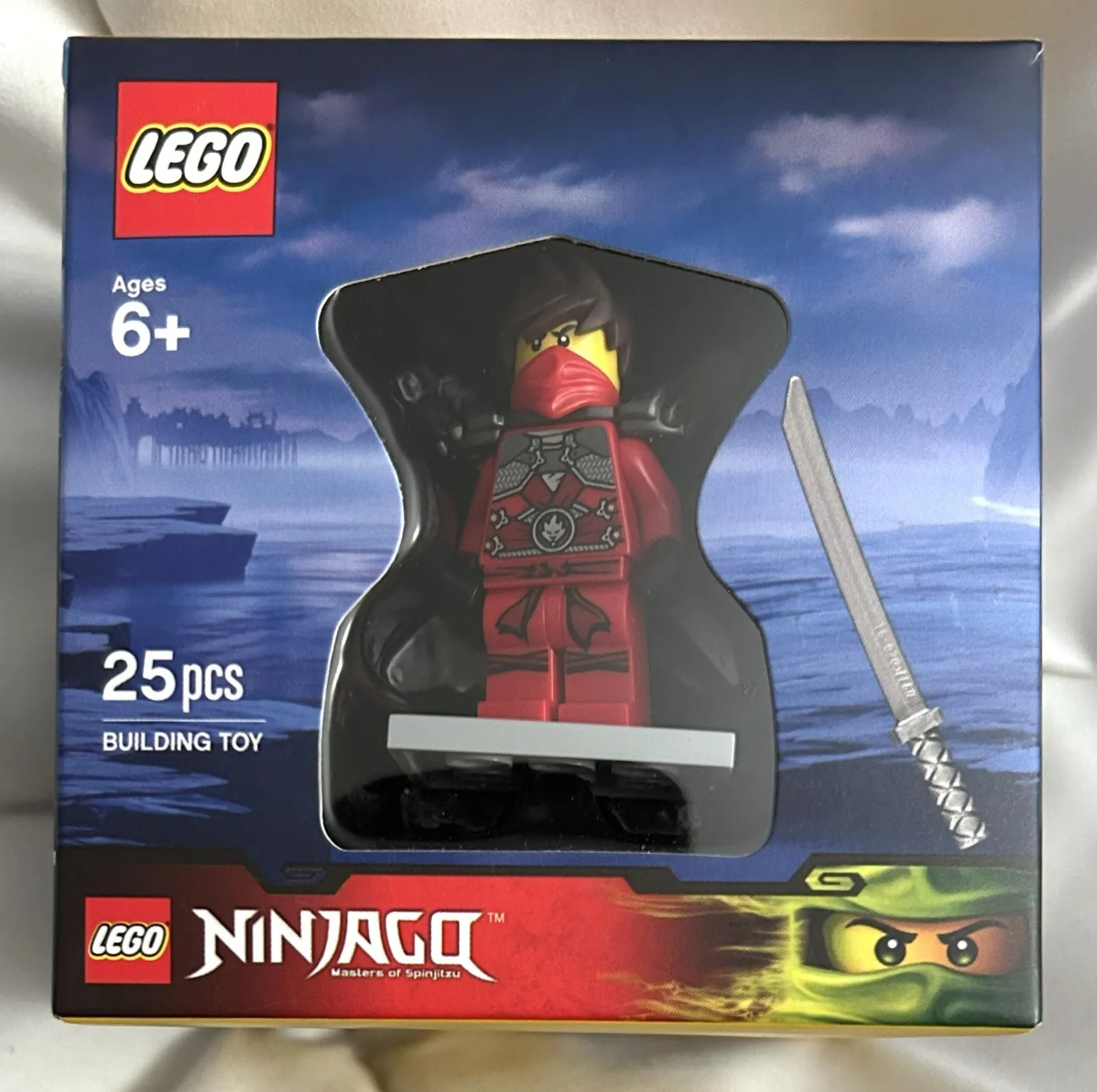 LEGO 500407 6122714 2015 Target Minifigure Gift Set - SEALED & COMPLETE