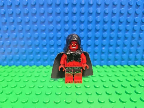 Lego Lavaria Minifigure nex047 70323 Nexo Knights CMF Lot Rare Retired Vintage 