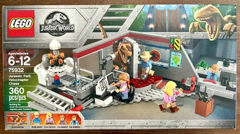 LEGO Jurassic World 75932 Jurassic Park Velociraptor Chase NEW  SEALED