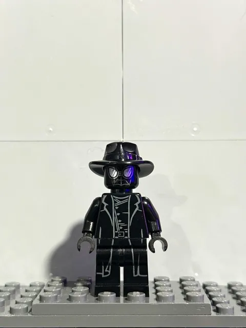 LEGO Spider Man Noir Minifigure from set #76150