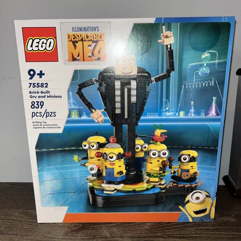 LEGO Despicable Me: Brick-Built Gru and Minions (75582) ~NEW / FACTORY SEALED~