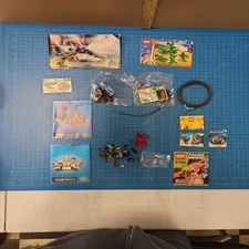 LEGO Instructions Lot 5981 7595 8188 8072 8073 Mega Bloks Iron Man 2 Parts Mixed
