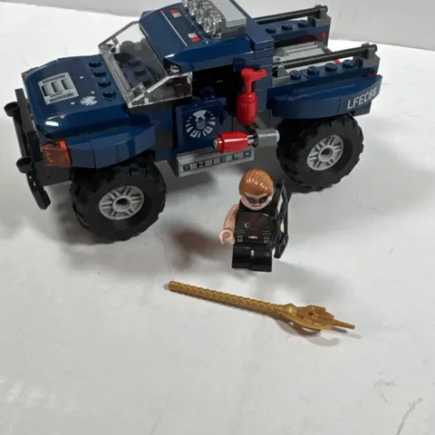 LEGO Marvel 6867 SHIELD Truck Vehicle ONLY with Hawkeye Minifig + Manual