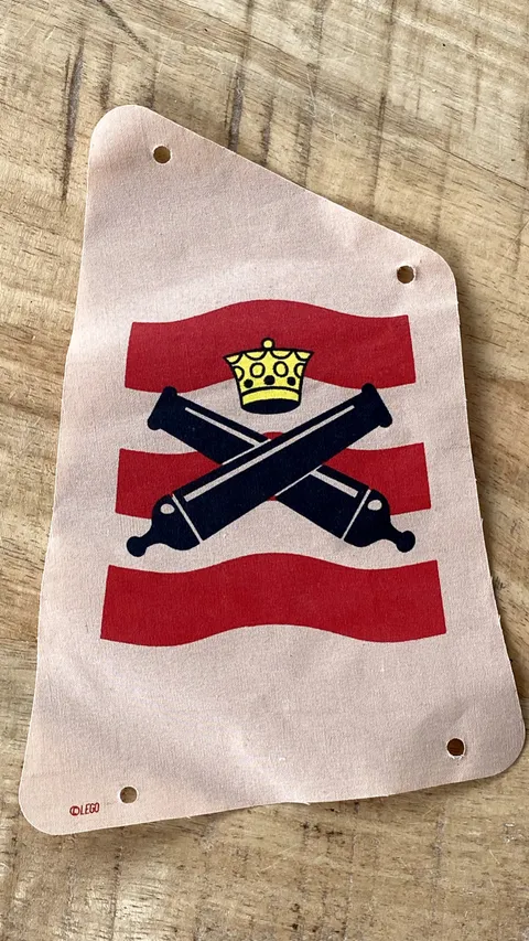 Lego sailbb09 Imperial Flagship 6271 Tan Cloth Sail Crossed Cannons Pattern