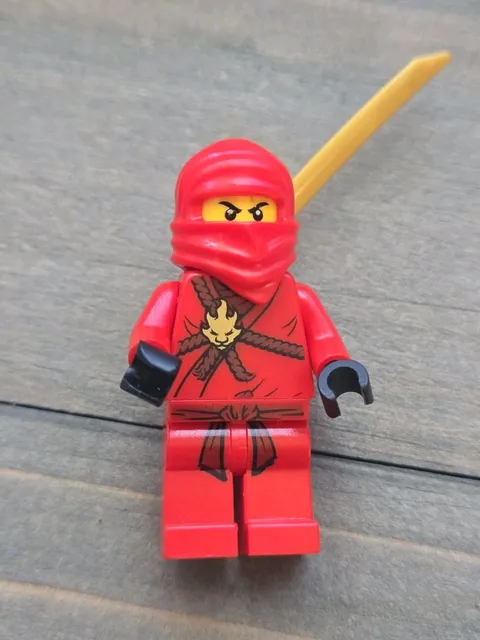 LEGO Ninjago Kai Minifigure Red Ninja 2011 From: The Golden Weapons njo0007