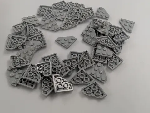 LEGO x50 Light Bluish Gray Wedge, Plate 3 x 3 Cut Corner 2450