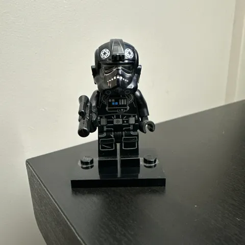 LEGO Star Wars Imperial Tie Fighter Pilot Minifigure SW1138 Light Nougat Head