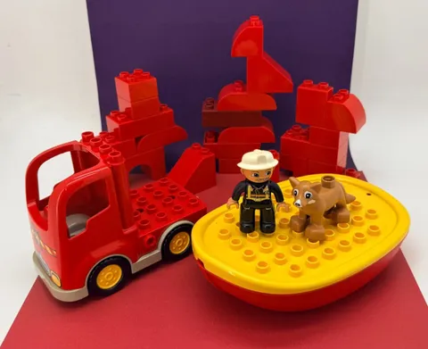 Lego ☆ Duplo ☆ Fireman Truck & Boat with Figure & Dog : Mixed Lot