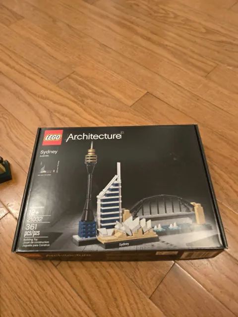 LEGO ARCHITECTURE: Sydney (21032) With Box/Manual ~ 100% COMPLETE