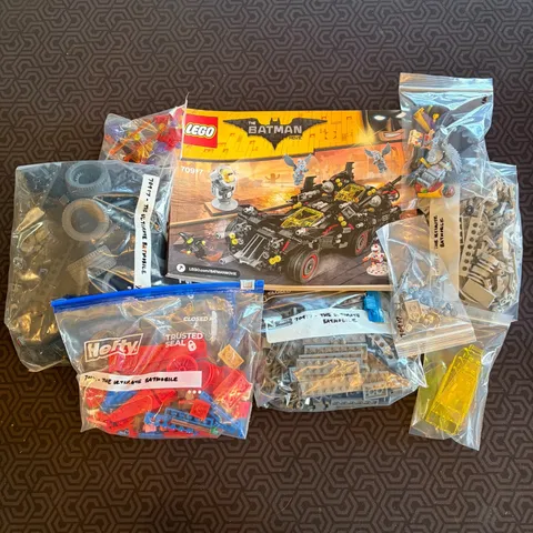 LEGO Batman Movie: The Ultimate Batmobile - 70917 - 100% Complete w/ Manual