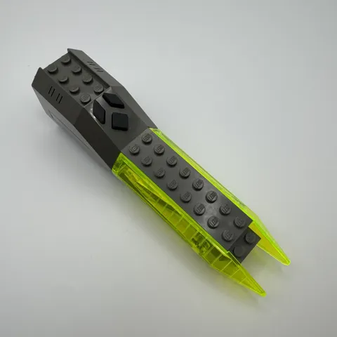 Lego Dark Gray Electric, Light & Sound 4 x 20 x 5 Insectoid Stinger